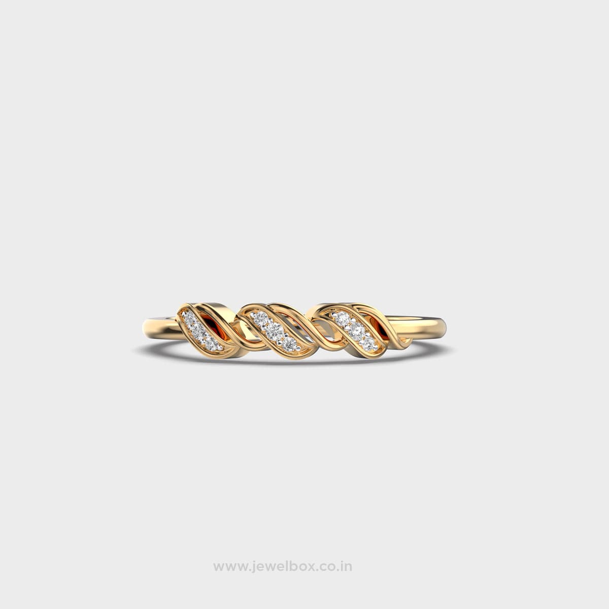 Twist Design Diamond Band